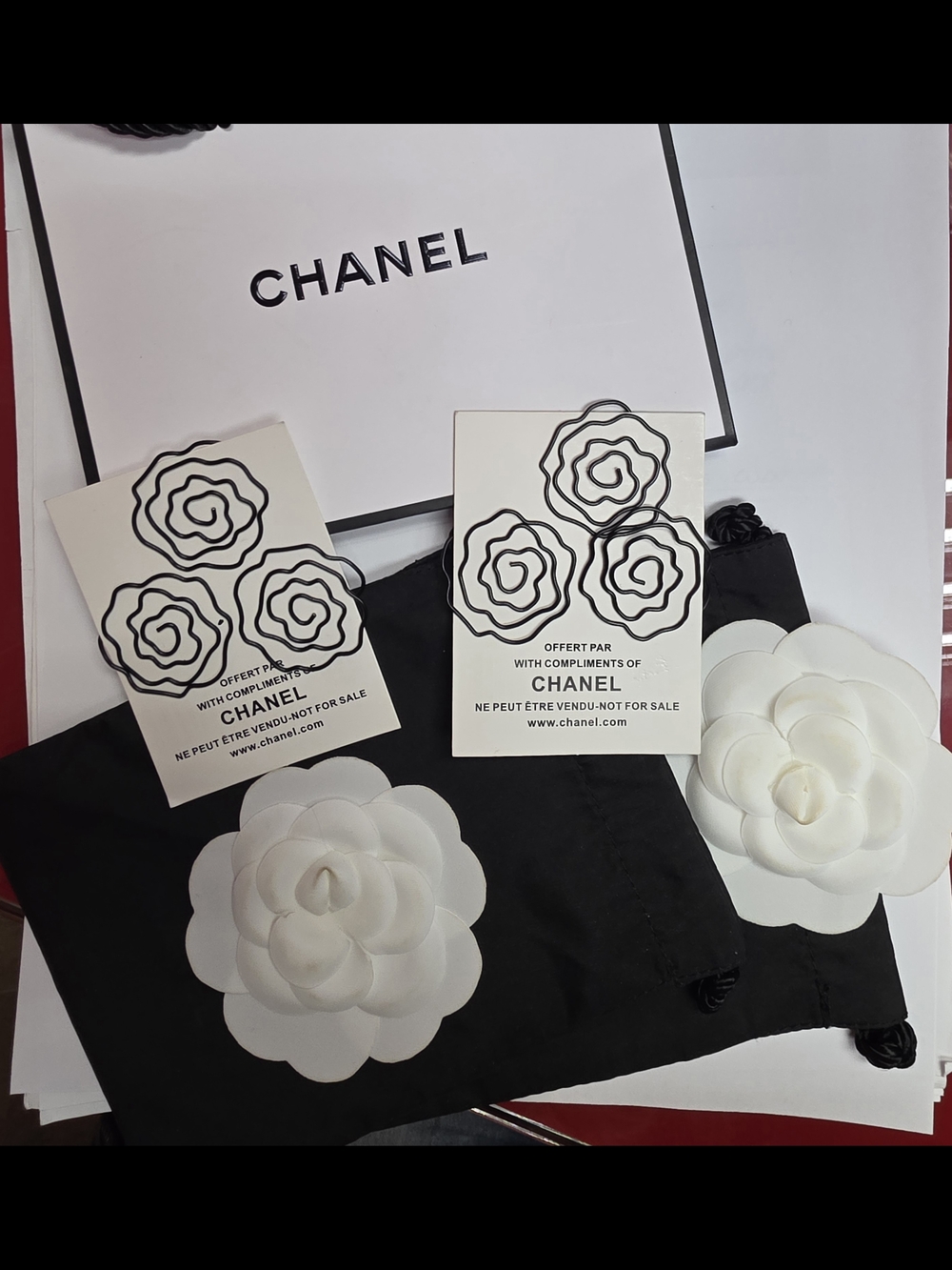 CHANEL Parfum GWP Hair Clips/Paperclips/Bookmarks & White Camellias - 2 Sets